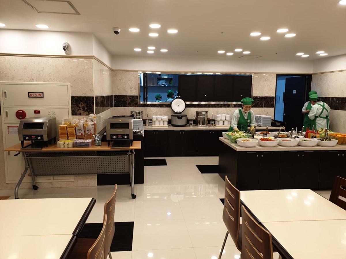 Toyoko Inn Seoul Yeongdeungpo Kültér fotó